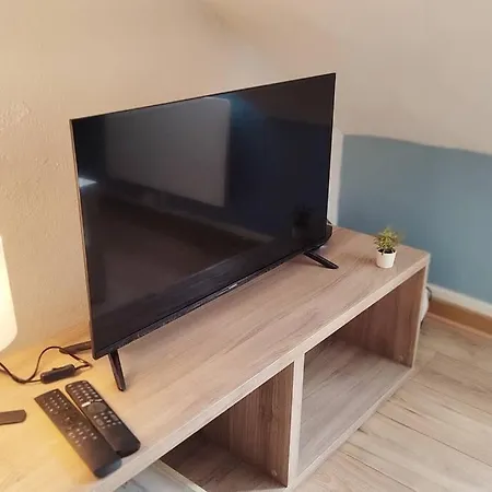 Apartman Let's - Cosy Sweet Hyper Centre