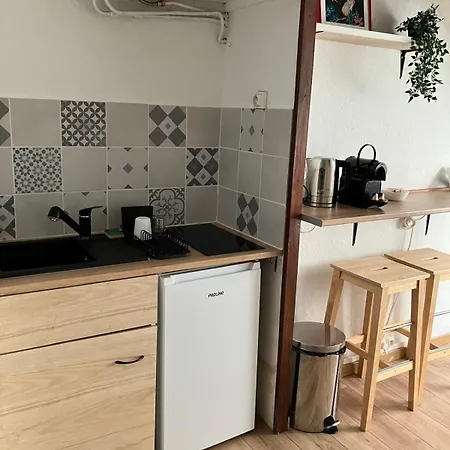 Apartment Let's - Cosy Sweet Hyper Centre *